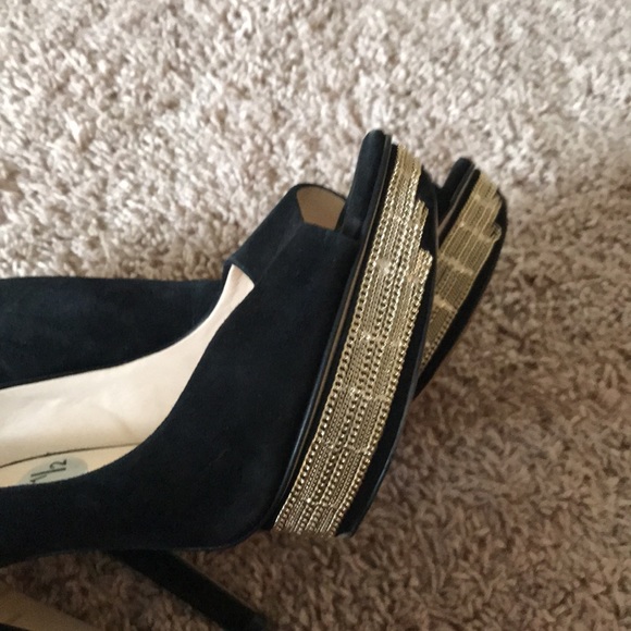 Open toe black suede stilettos - Picture 3 of 4